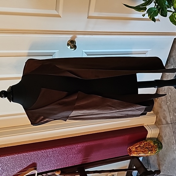 Harlowe & Graham vest, size large, new, suede like material. - Picture 1 of 7